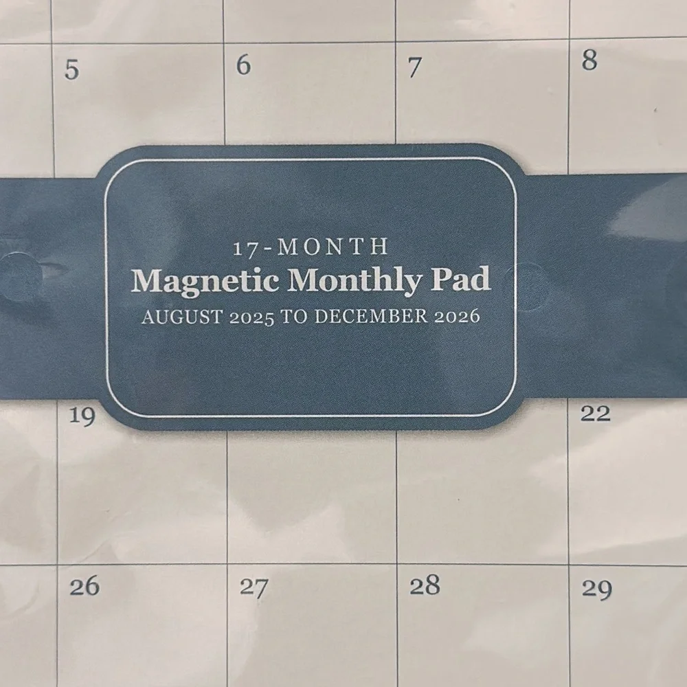 NWT Pepper Tree Paperie 17-Month Magnetic Calendar